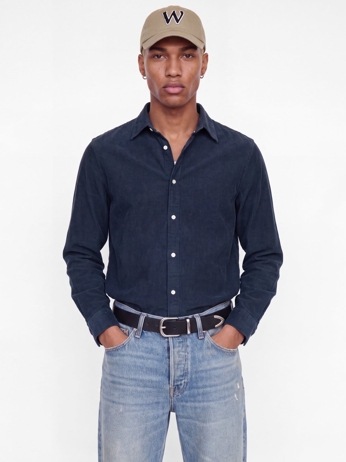 Ανδρικό κοτλέ πουκάμισο Field μπλε σκούρο – JACK & JONES
