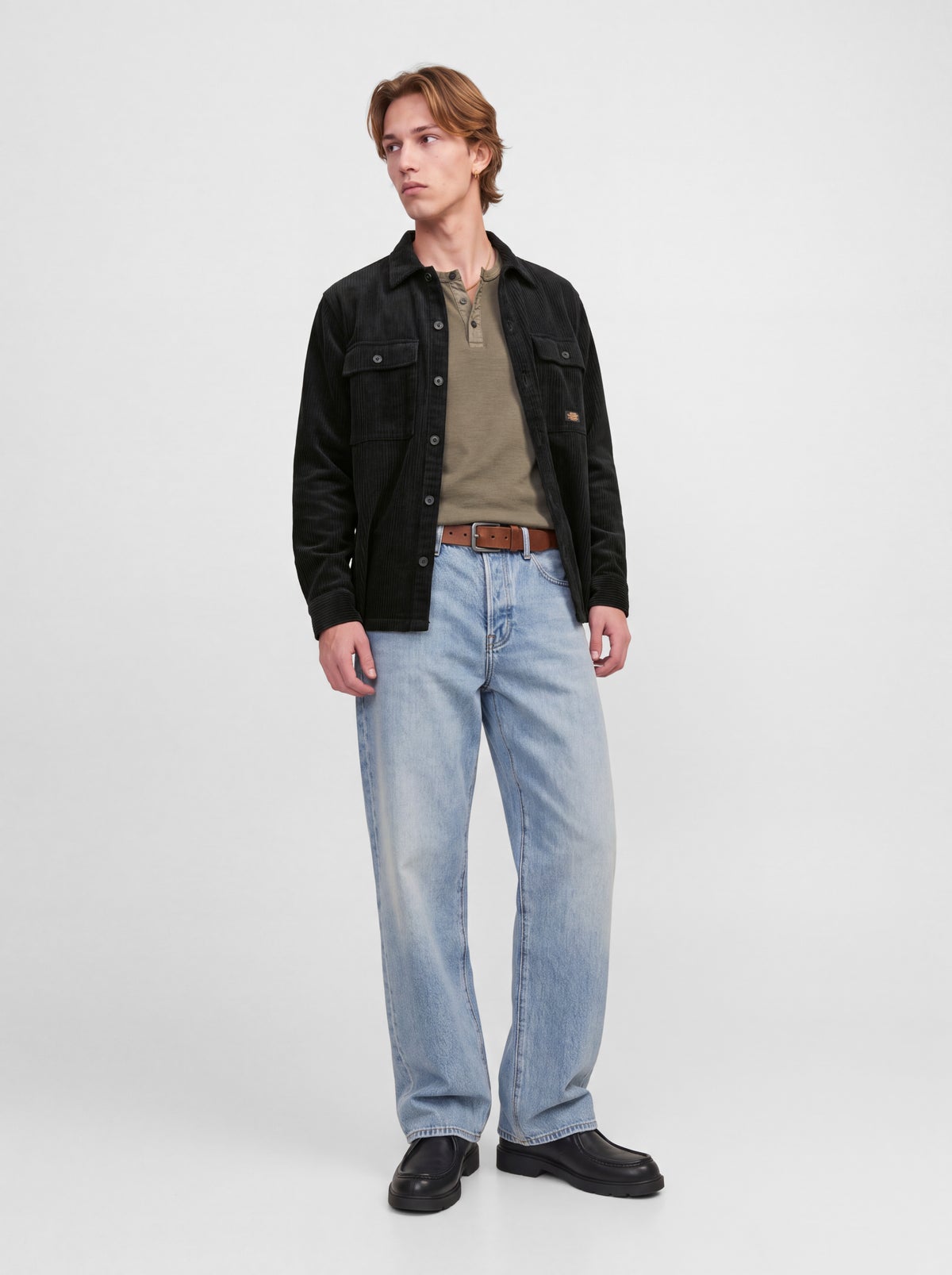 Ανδρικό κοτλέ overshirt Oliver μπλε σκούρο – JACK & JONES