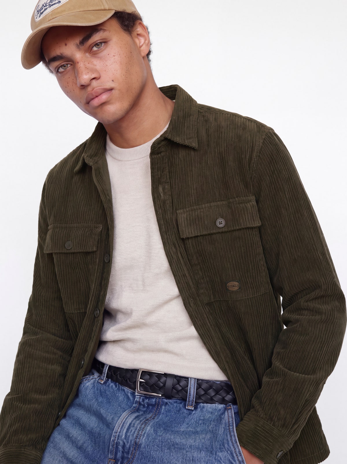 Ανδρικό κοτλέ overshirt Oliver λαδί – JACK & JONES